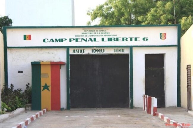 Prison entrance in Senegal. (Photo courtesy of ThieyDakar.net)