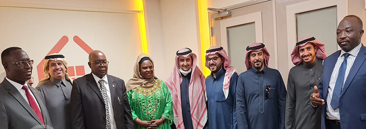 <strong>Ugandan cabinet minister Anita Among (fourth from left) meeting Saudi Arabian officials February 2022 on concerns of welfare of Ugandan migrant workers in Saudi Arabia. (Photo courtesy of Mulengera news)</strong>